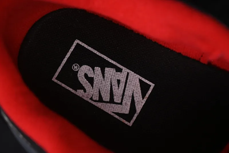 All categories Vans Vans series Vans Low Vans low-top Vans Knu Skool Vans low-top casual skateboard shoes VN0009QC6BT